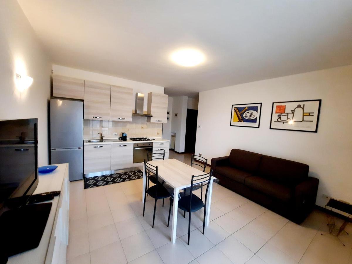 200 Passi Διαμέρισμα Cannero Riviera Εξωτερικό φωτογραφία
